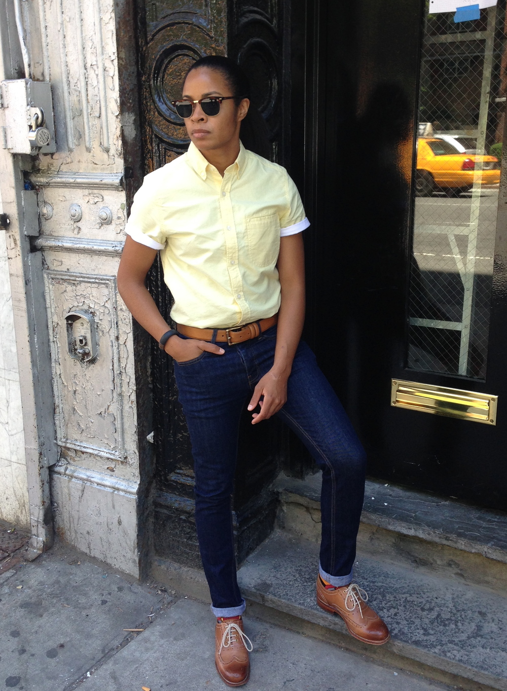 Women in menswear causal style